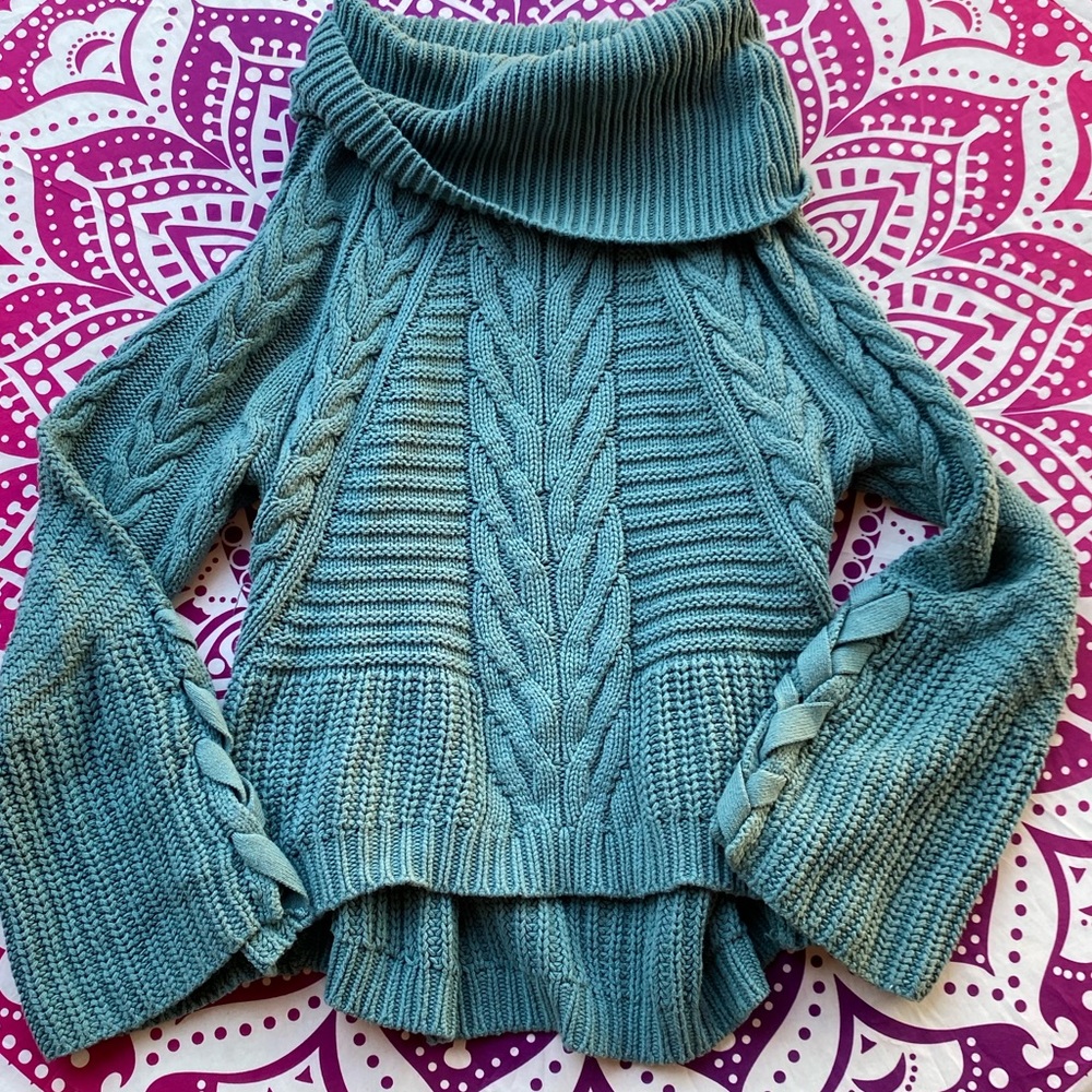 Oversized Express Mint Sweater